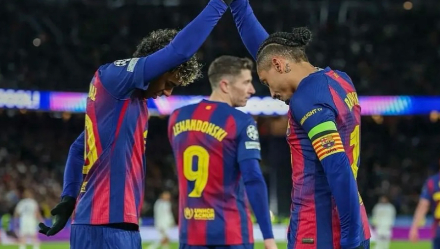 欧冠：巴萨4-1哥本哈根晋级淘汰赛 亚马尔传射 拉菲、莱万破门