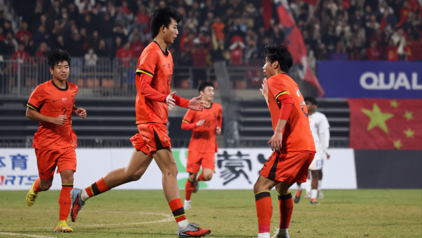 立体进攻，U16国足半场进斯里兰卡三球，邝兆镭破门赵松源传射