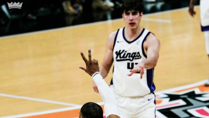 脸都不要了！16连败刷新队史最长连败！威少7分5失误该说再见了