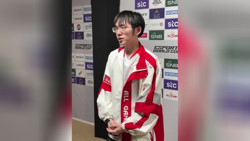 圣枪哥这次EWC的表现真的宝刀未老，网友：家有一老如有一宝！