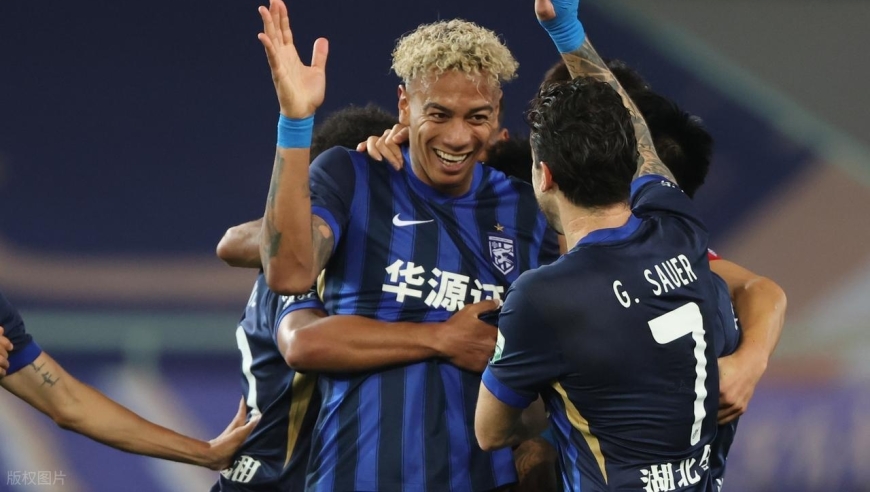 随着武汉三镇4-1，中超最新积分榜出炉：仍有9队积分为负数