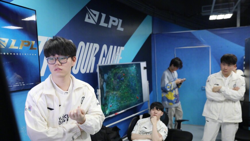 IG发布对阵WBG赛后返图：折锋未折气，敛志更砺心