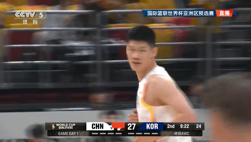 回应上了！韩国队李贤重连拿5分 胡金秋与曾凡博冲击篮下予以回击