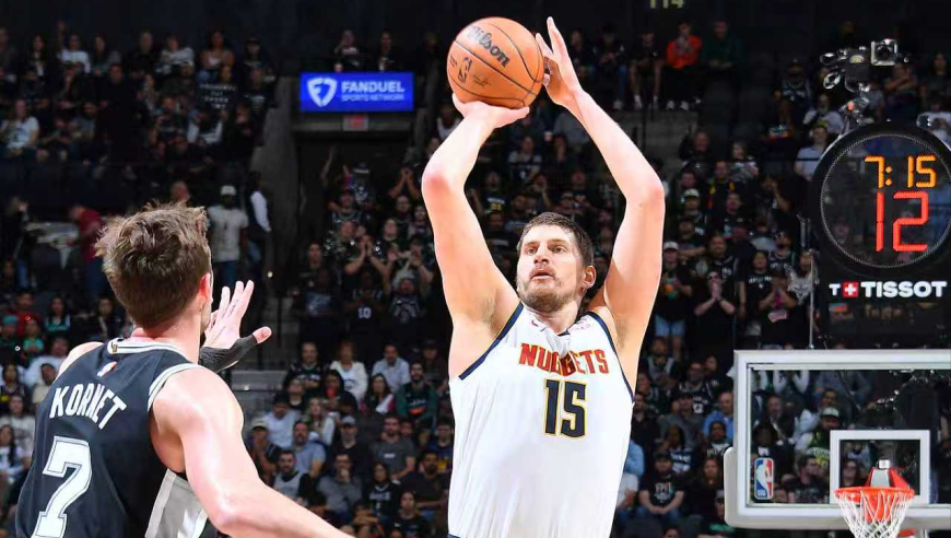 36分狂虐火箭后，20分逆转马刺！约基奇轰31+20+12亮4大争冠杀招