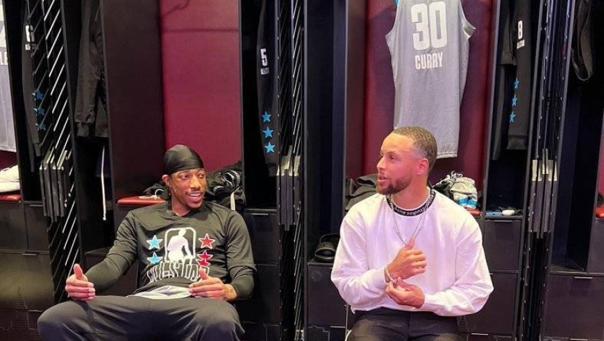 历史三分王库里，NBA总得分竟被中投大师德罗赞反超？真相太扎心