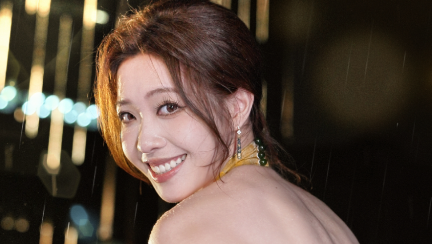 【LPL老婆】希然露背古风长裙，不愧是至臻皮肤