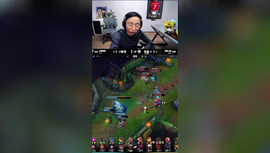 巨大翻盘，水晶哥解说blg对战jdg第二局，xun导潘森前中期节奏飞起，但是blg小龙太少，给了jdg发育时间，后期jdg凭借两波团战直接逆转比赛，连下两局终结blg的四连胜