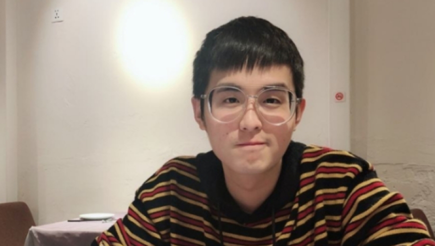 骆歆大方承认，和王记得确实谈过恋爱，不过两人几年前就分手了