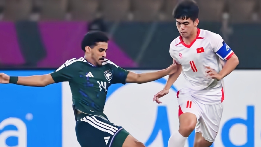 随着沙特0-1爆冷，U23亚洲杯最新积分榜出炉:中日韩第一，沙特出局！