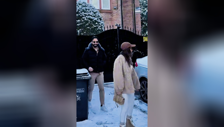 收拾东西离开曼联，阿莫林和妻子开心的不得了