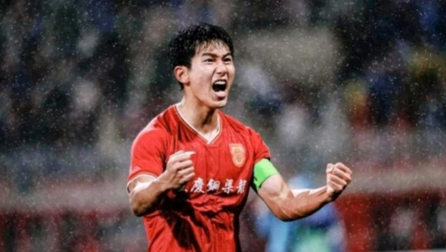 国足10-0大胜！水货前锋原形毕露，浙江队因祸得福，幸亏没签下他