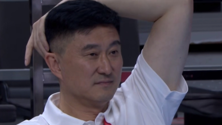 广东30分大逆转江苏！徐杰轰29+5+3，赵睿胡明轩低迷，杜锋险翻车