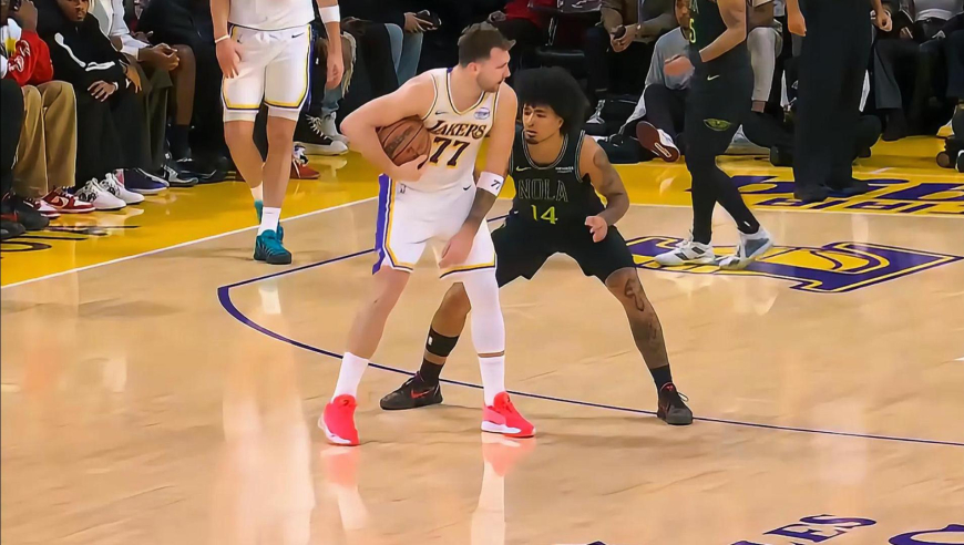 夸张到离谱！湖人首节单节狂轰46分 打穿鹈鹕领先到22分全过程