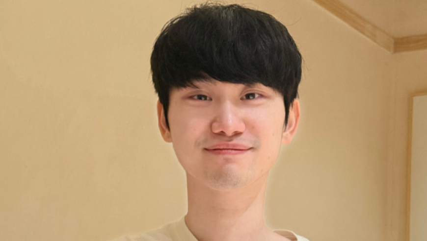 Doinb外出吃夜宵，老婆被醉汉骚扰，罕见发怒并警告对方