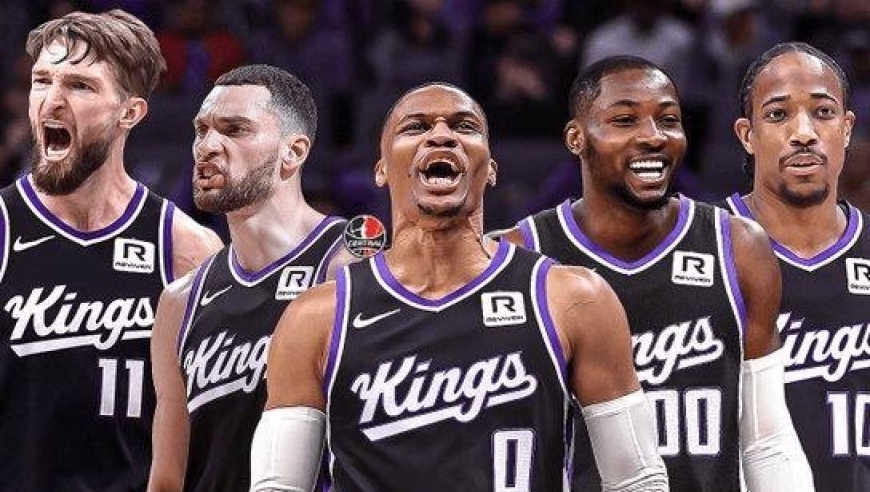 从4700万顶薪，到300万底薪！NBA退步最快球星，你确实该退役了