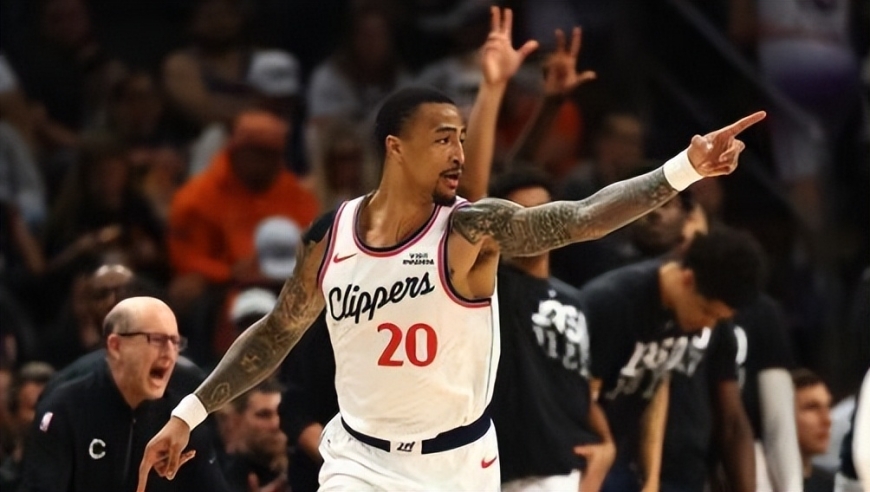 快船两大首发伤退！小卡轰23+5，鹈鹕5人14+，难耐快船三锋线55分