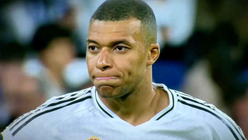 姆巴佩还能拿金球奖吗？ 从曾经的世界第一人，到如今的球队毒瘤，姆巴佩到底怎么了？｜体坛记忆