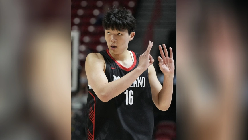 杨瀚森正式合练！开拓者训练营首日：小杨镜头很少+多名队友暴扣