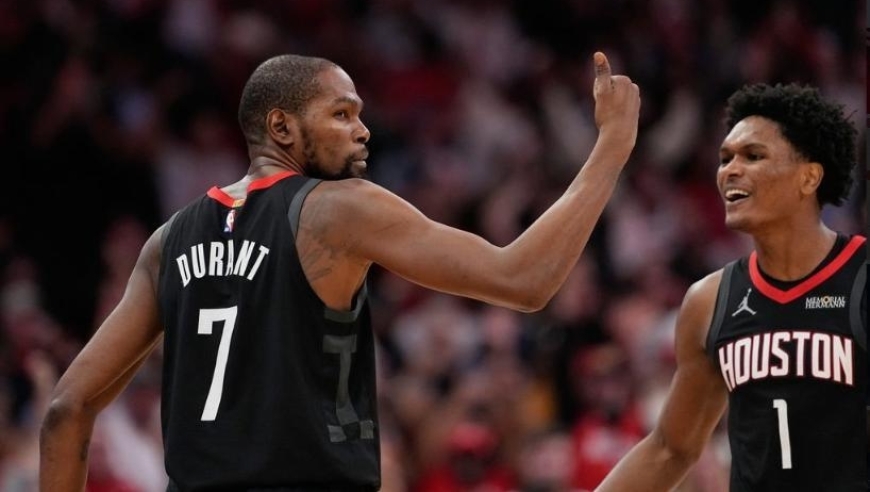 杜兰特触底反弹33+8+2，申京17中15阿门生涯之夜，火箭双杀灰熊