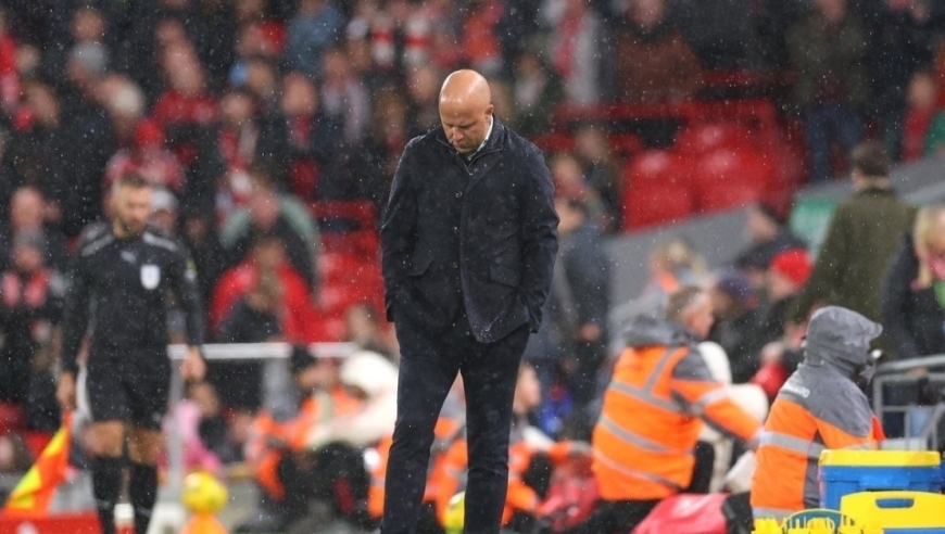 7战6负！利物浦夏窗5亿欧元买了个寂寞 主帅斯洛特心态已崩