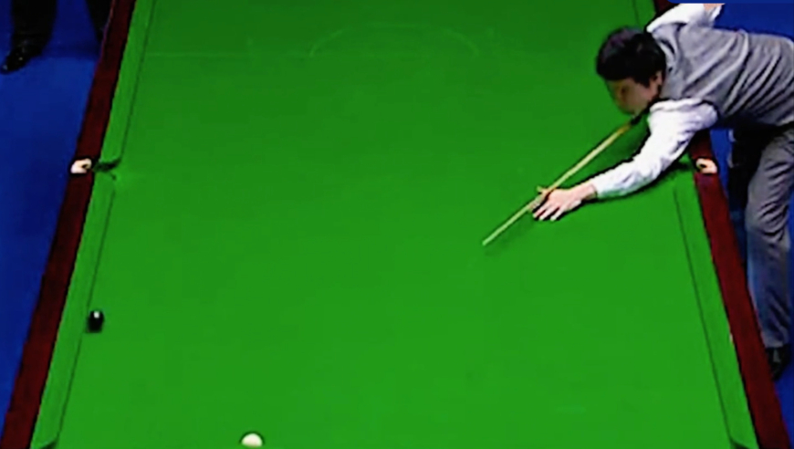 连环翻袋绝杀，丁俊晖与怀特史诗级争黑大战，结局真刺激｜体坛记忆