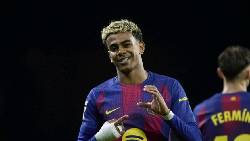 慢镜还原巴萨1-2赫罗纳 库巴西赛季首球 亚马尔失点+失单刀