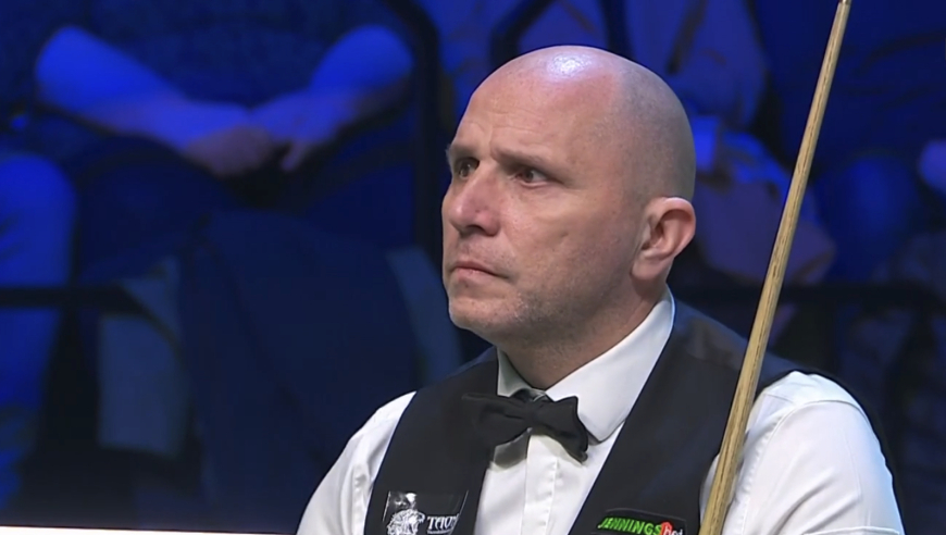 0-4！斯诺克爆出大冷：49岁世界冠军一轮游！4强全部诞生附赛程