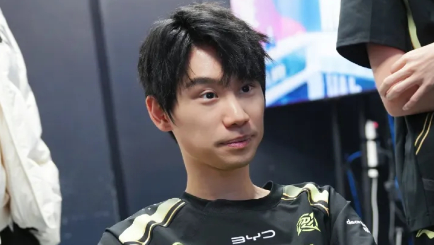 Doinb直播Dota，LPL官方举办活动将他删除，临时换人参加