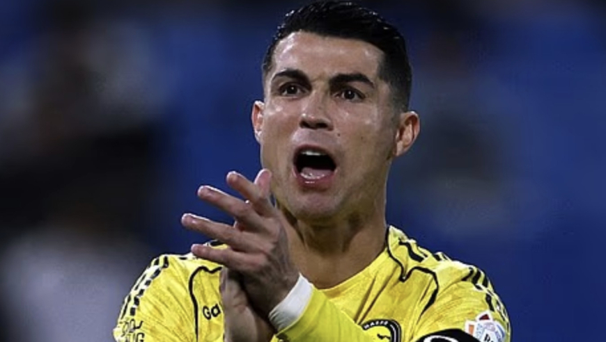 年薪16亿元！曝41岁C罗遭沙特联赛拖欠薪水 若拿不到钱将继续罢赛