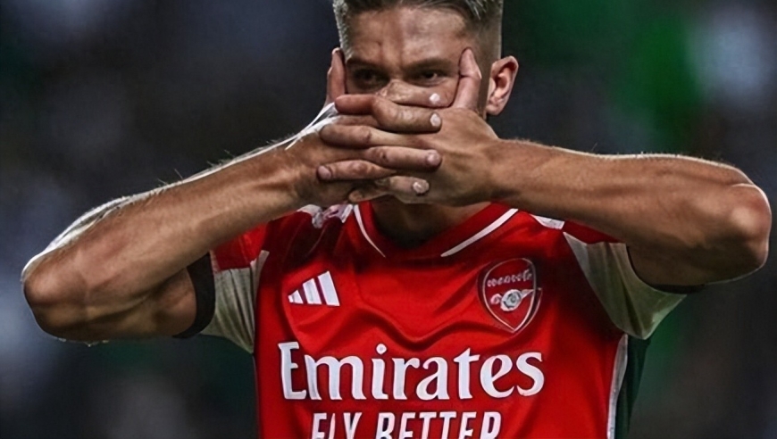 逼利物浦名宿公开&ldquo;致歉&rdquo;：越打越顺的约克雷斯，有了希勒的影踪 | 足坛狠人