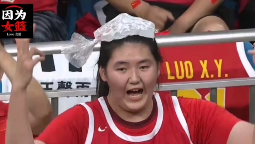 状态火爆！中国女篮32分大胜日本！11次罚球全中命中！