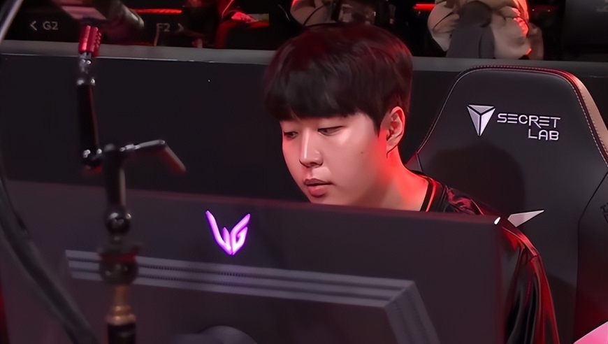 HLE遭遇两连败，Kanavi实力下滑严重，369被抓晕，离开阿水都不行