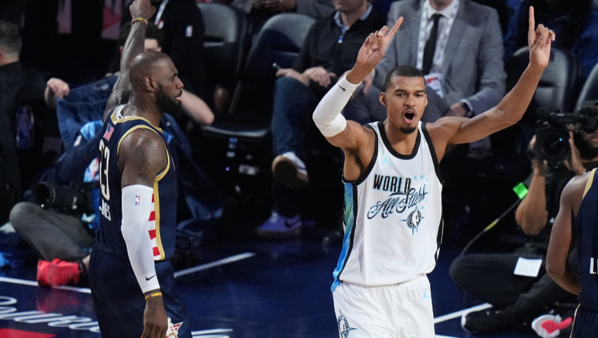 全明星激烈全因为他！文班亚马两场33+8集锦 钉板血帽太惊人