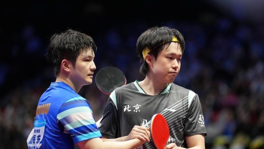 樊振东称王楚钦是国乒绝对领军人物，王楚钦谈失利原因，要向东哥学习两点