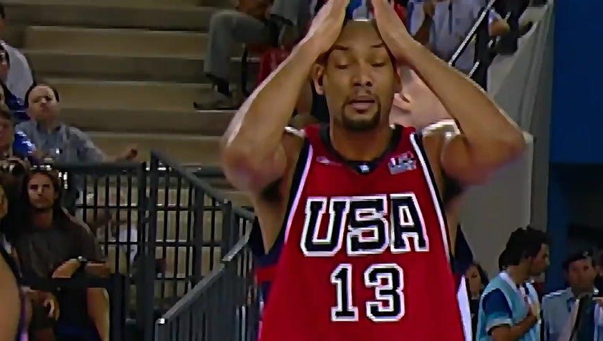 从雅典噩梦到北京救赎！科比用一记三分打脸了世界！