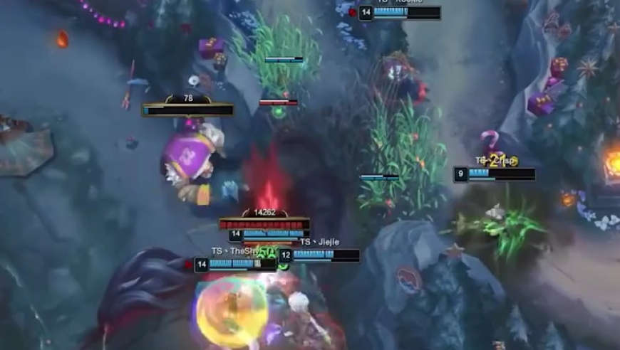 2025LPL全明星正赛，GALA亚恒游龙笑嘻了，嘴角完全压不住！原来不打AD这么爽，从未有如此美妙的对局！