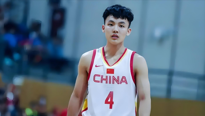 打不了国际大赛？徐杰19年战波多黎各高光 对手被晃倒脚踝受伤