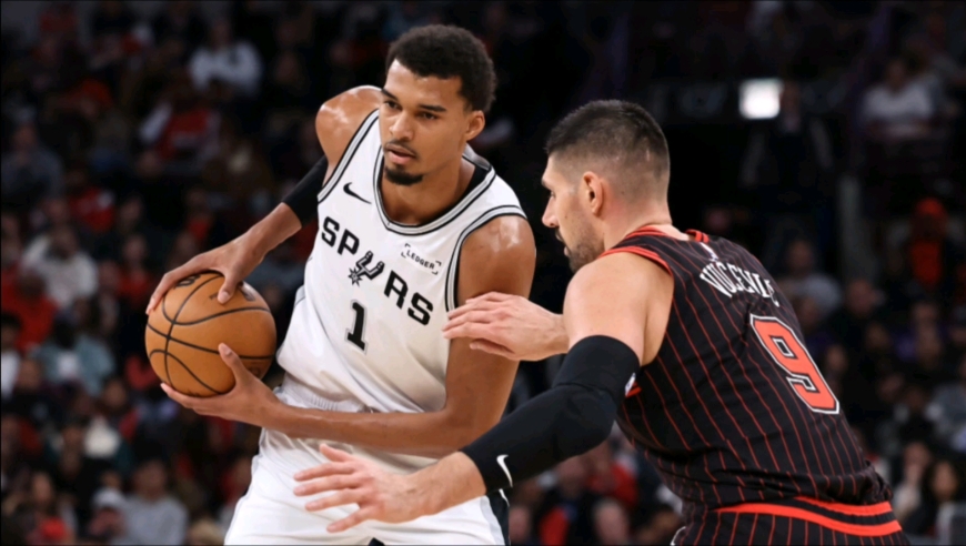 紧张到窒息！慢镜还原马刺公牛决胜时刻，文班亚马连中三分逆转