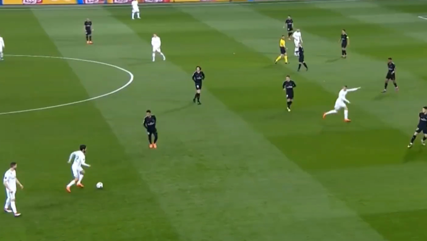 银河战舰皇马vs大巴黎c罗梅开二度击碎!｜体坛记忆