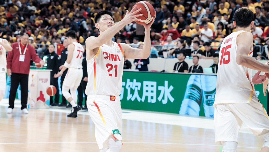 迎战日本！亚篮联看衰中国男篮！钦点一关键球员，推荐郭士强12人大名单