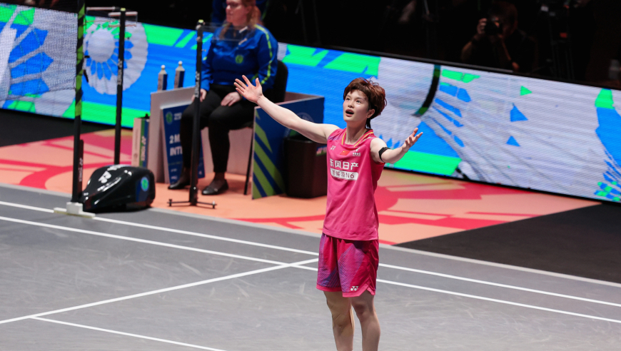 统治力崩塌！ 安洗莹0-2完败哭了，韩媒无奈：36连胜纪录毁在这个愣住的中国姑娘手里