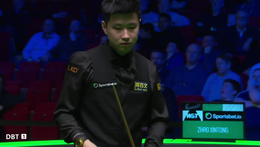 2026斯诺克球员锦标赛：赵心童4连鞭，6-5绝杀斯莱瑟