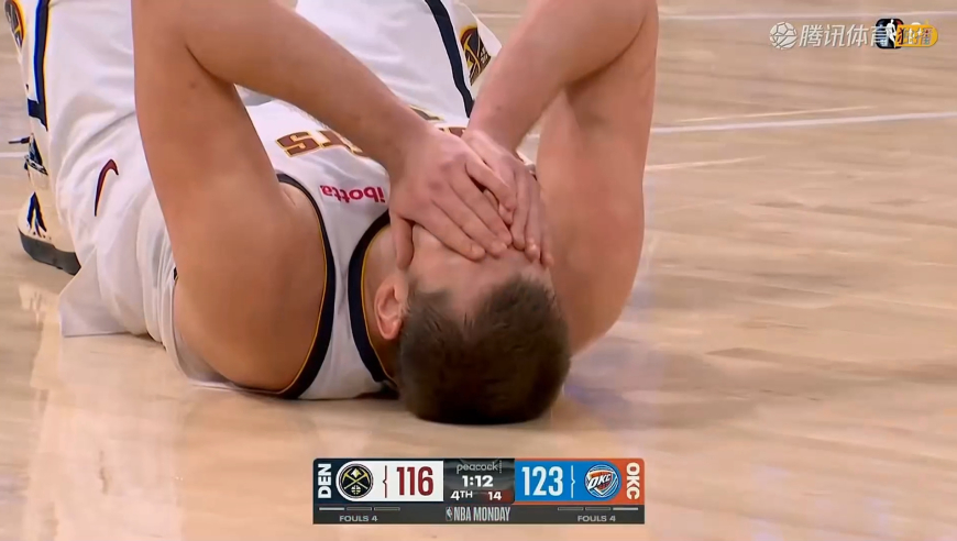 太脏！多尔特蝎子摆尾恶意击打约基奇面部 上场恶意绊倒约基奇引冲突