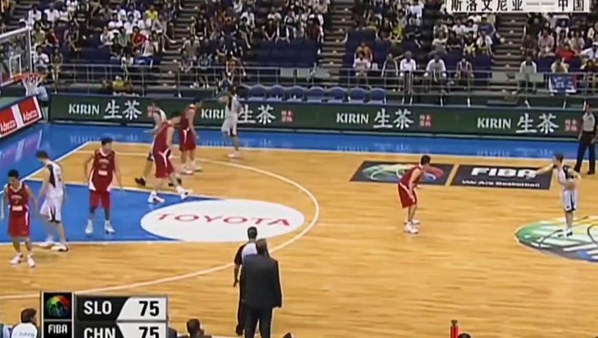 体坛记忆｜06年王仕鹏在日本札幌上演的逆天绝杀