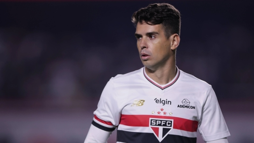 心脏异常！前海港中场真核或提前退役 8年中超狂赚19亿