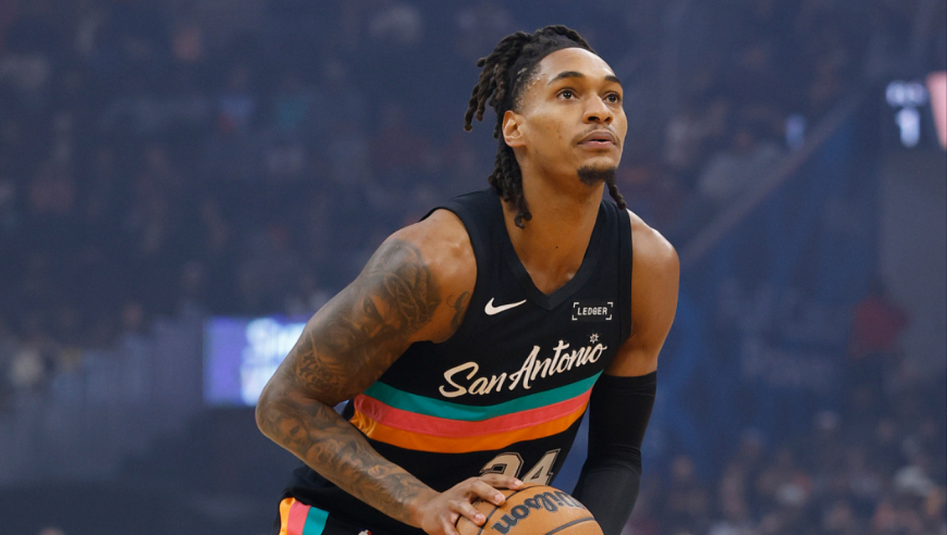 神准！瓦塞尔半场25分集锦：命中7记三分 将自己打成库里