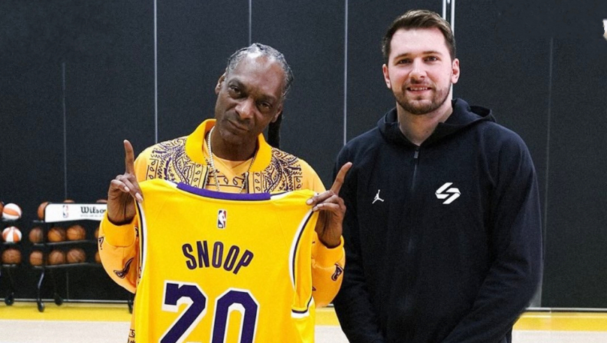 NBA采访｜东契奇：换我打23个赛季早就走不动路 但詹姆斯仍在巅峰水平