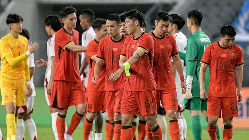 俱乐部给国脚下命令，导致国脚场上不敢踢，三大原因国足注定失败