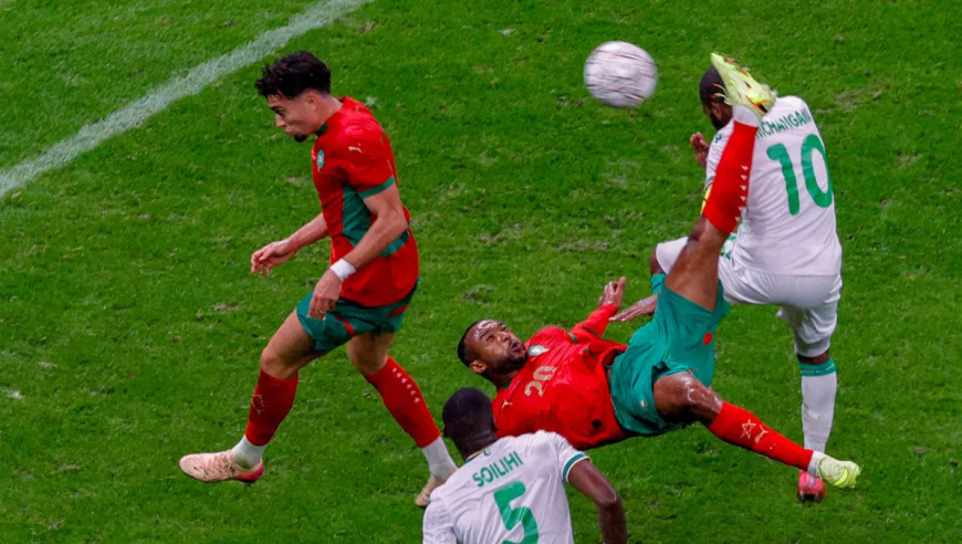 中超旧将倒挂金钩！同夜五佳球：马竞悍将世界波凯恩闲庭信步