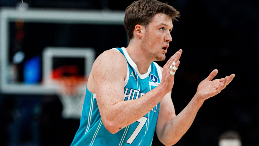 狂轰63记三分历史第一，4号秀真不得了！三球也没必要辟谣交易了